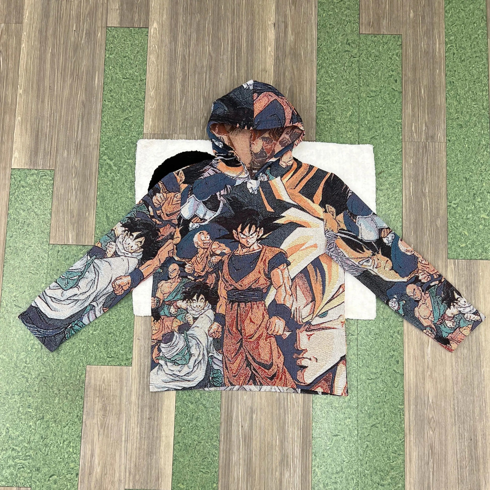 Friends & Family GOKU TAPESTRY HOODIE Tapestryifeel