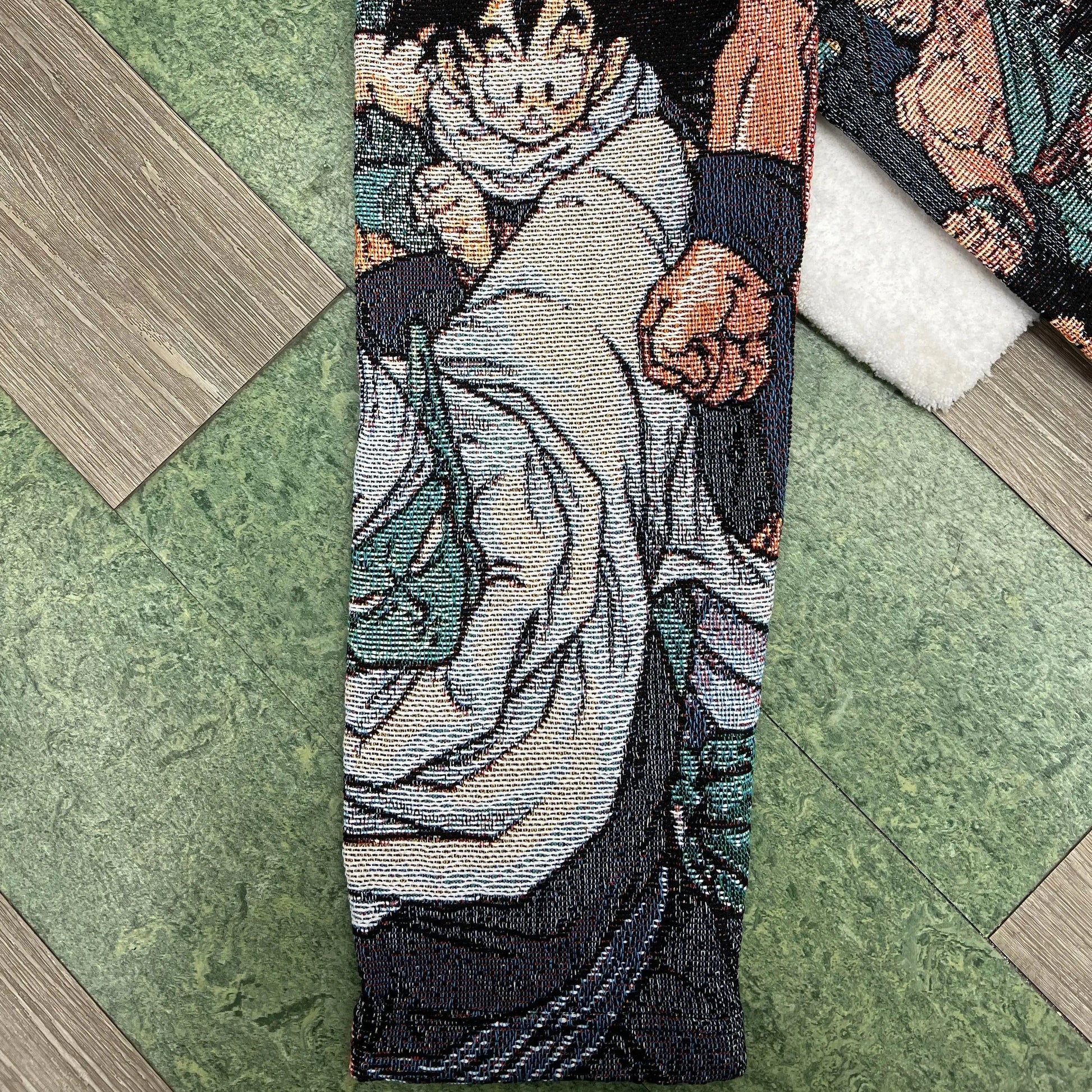 Friends & Family GOKU TAPESTRY HOODIE Tapestryifeel