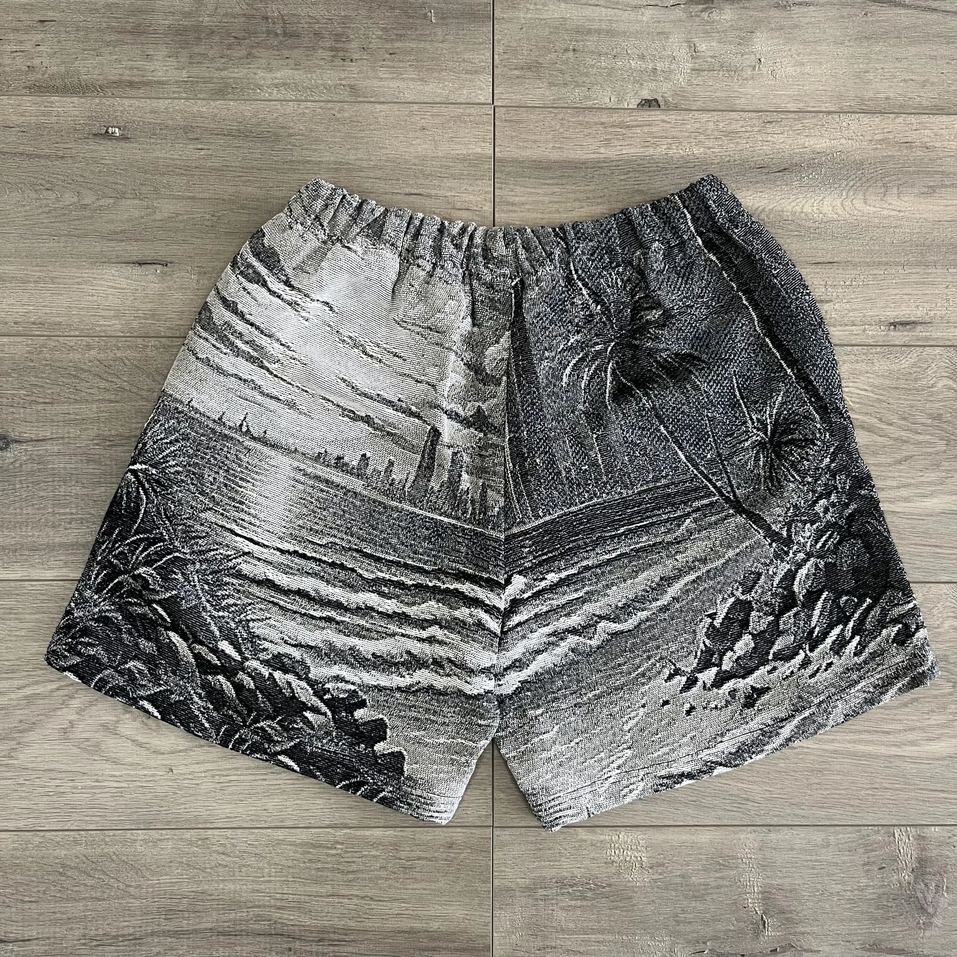 GREY CALIFORNIA TAPESTRY SHORTS Tapestryifeel