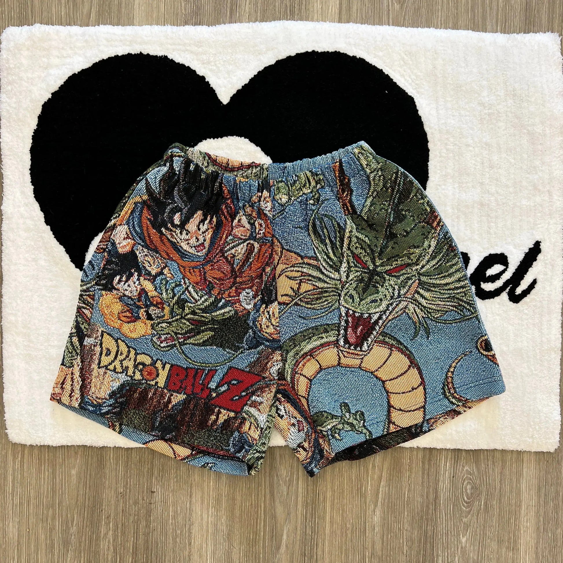 GOKU TAPESTRY SHORTS Tapestryifeel