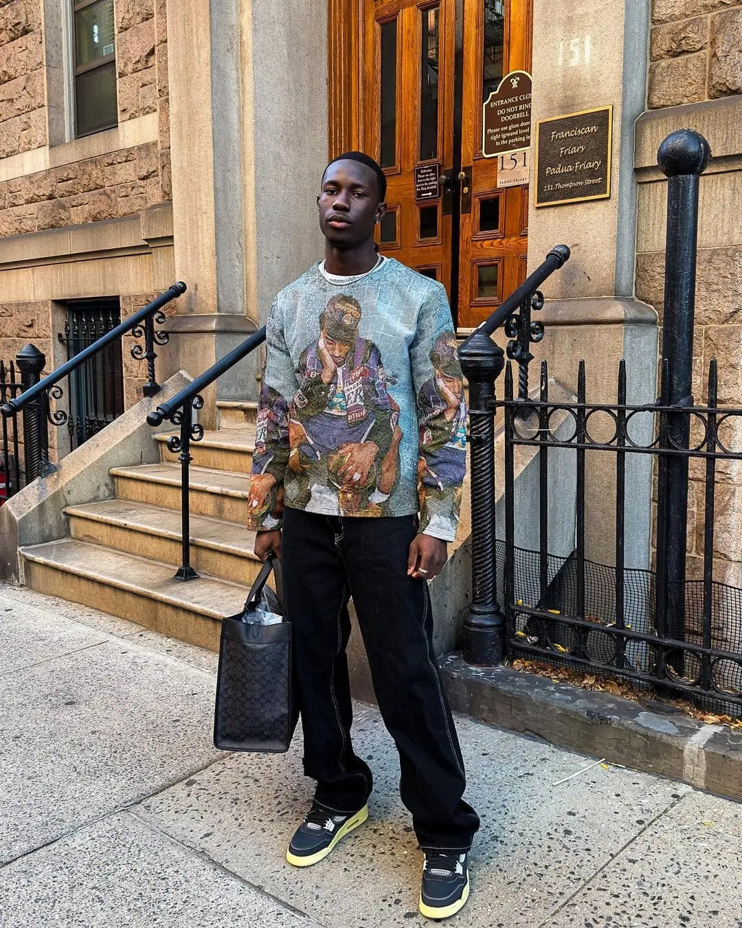 2001_TROPHY KB TAPESTRY Tapestryifeel